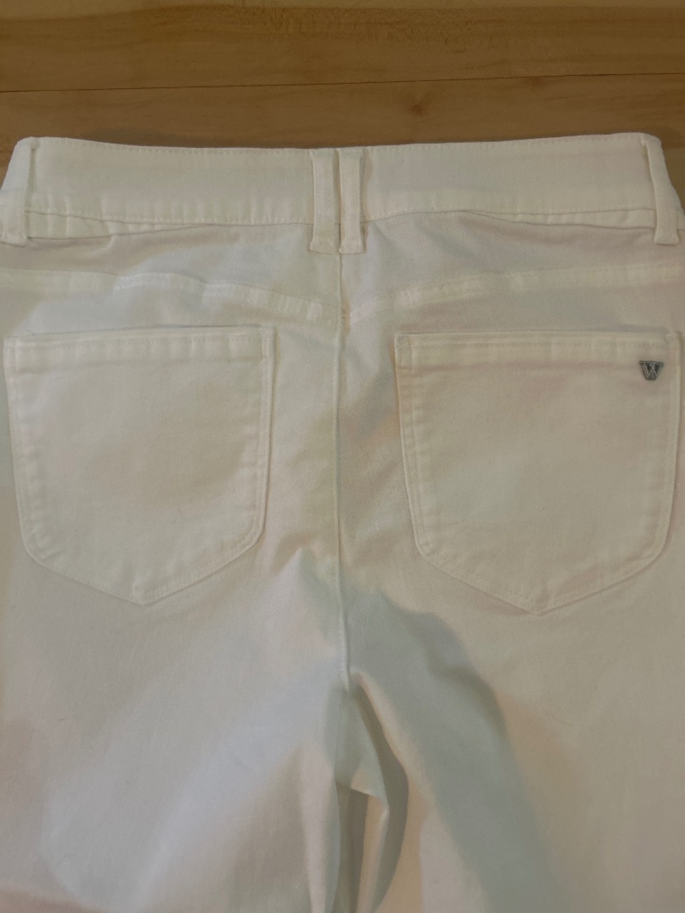 NWOT Wit & Wisdom Bennett High Waist Barely Bootcut White Denim Jean SIZE 8 - Picture 5 of 6